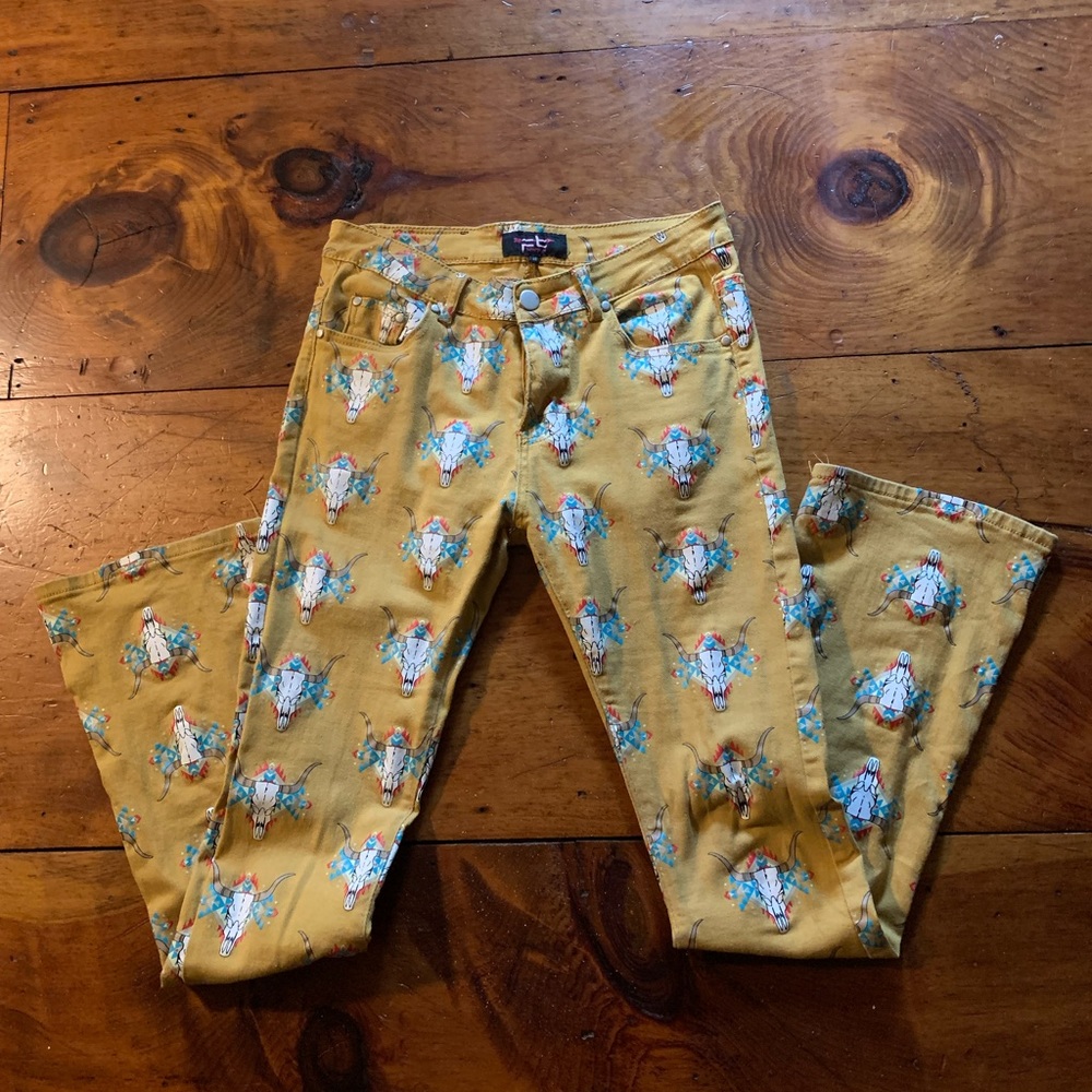 Fallon Taylor Bull Skull Jeans